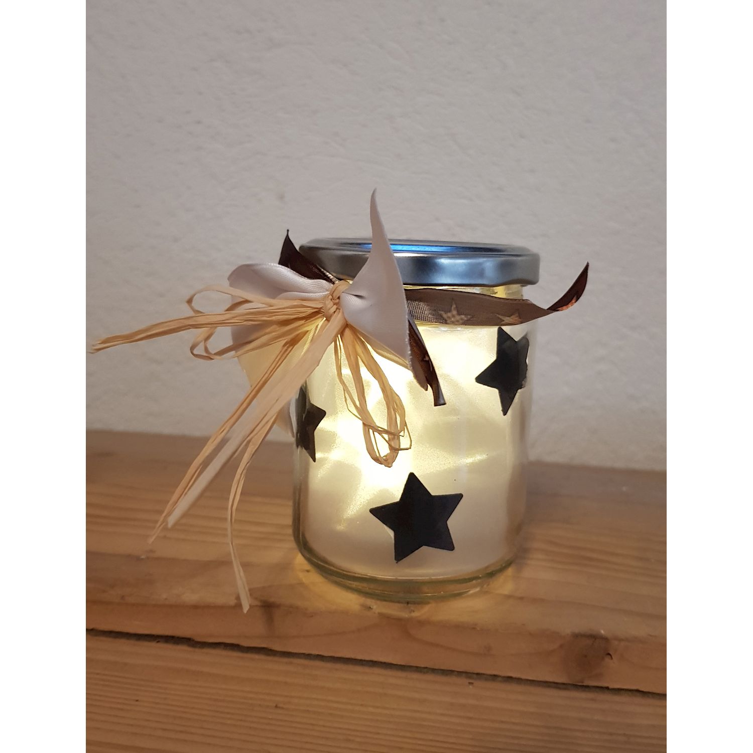 Glas mit Schraubdeckel
