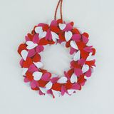K13.004.002H - Papierherzen-Kranz