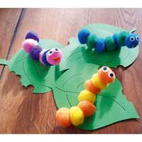 Pompons mit Loch, ca. 100 Stk. 2 Gr., 10 Farben