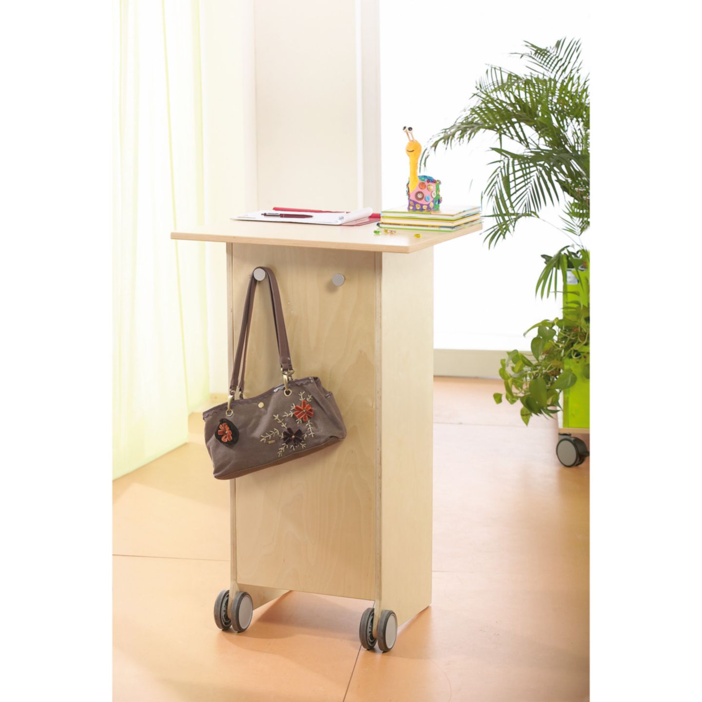 Steh-Rolltisch mit 2 Schubfächer, 1 Tür