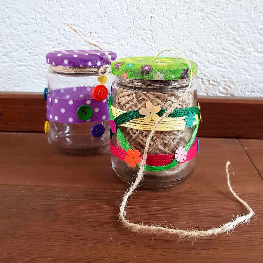 Glas mit Schraubdeckel
