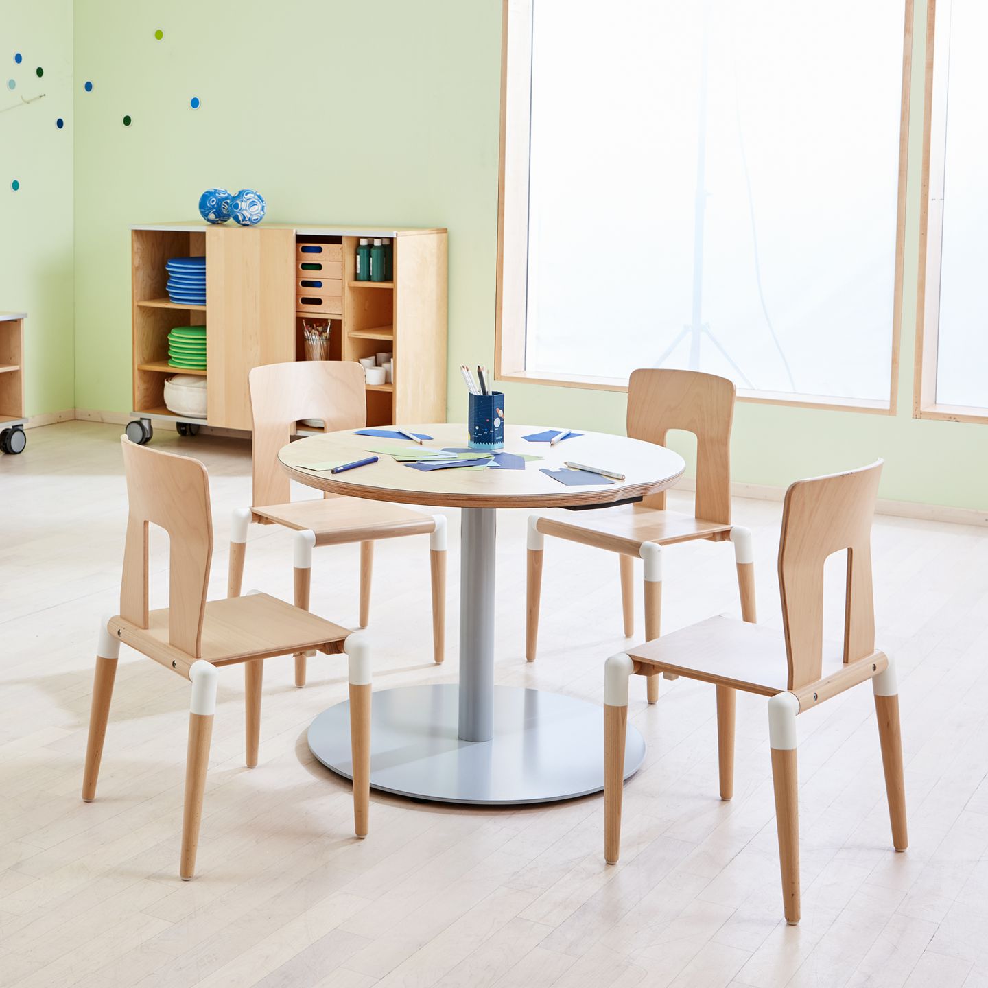 Säulentisch rund, Ø 80 cm