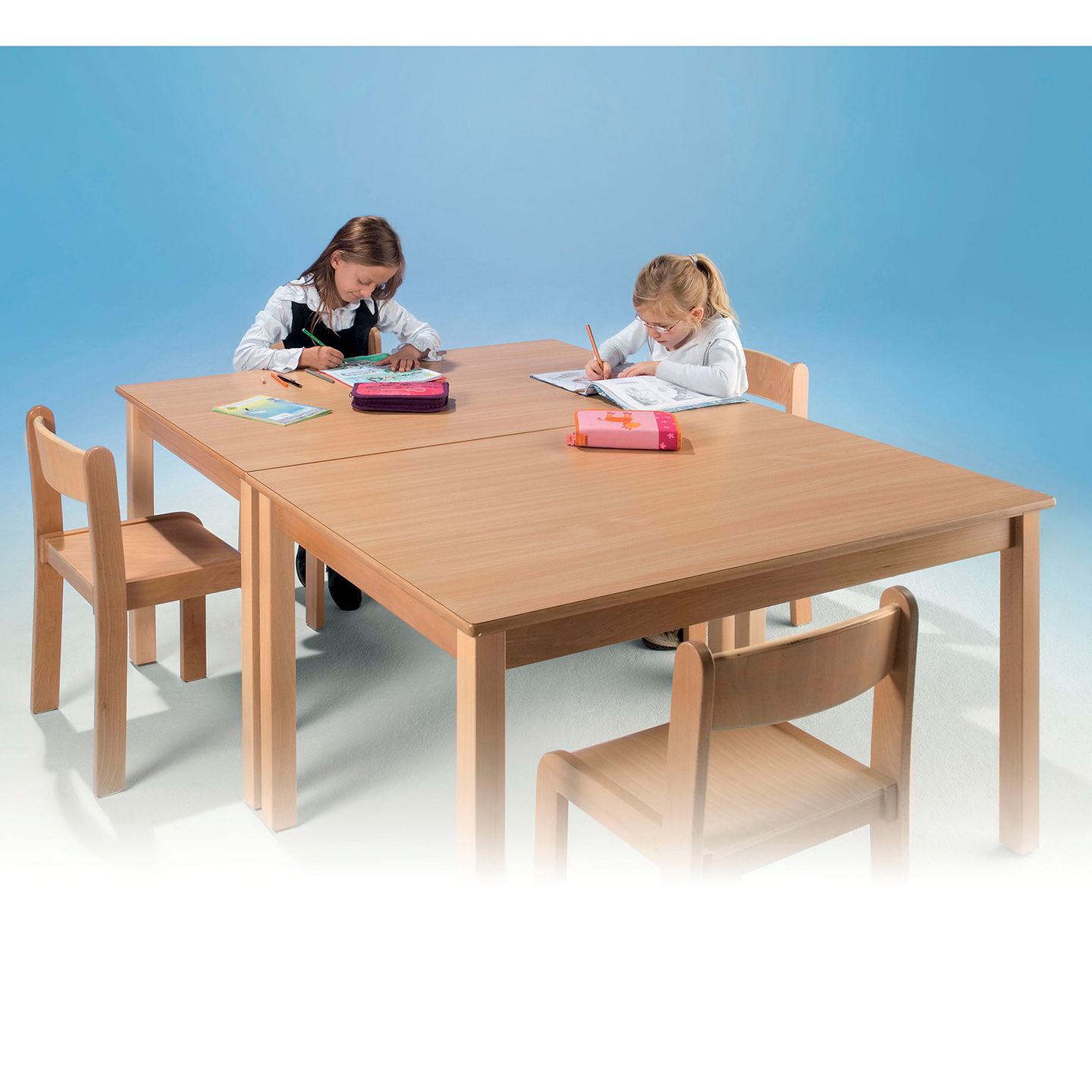 Rechtecktisch, B 120 x T 80 cm, Schichtstoffplatte Buche, Tischhöhe 59 cm, Kunststoffgleiter