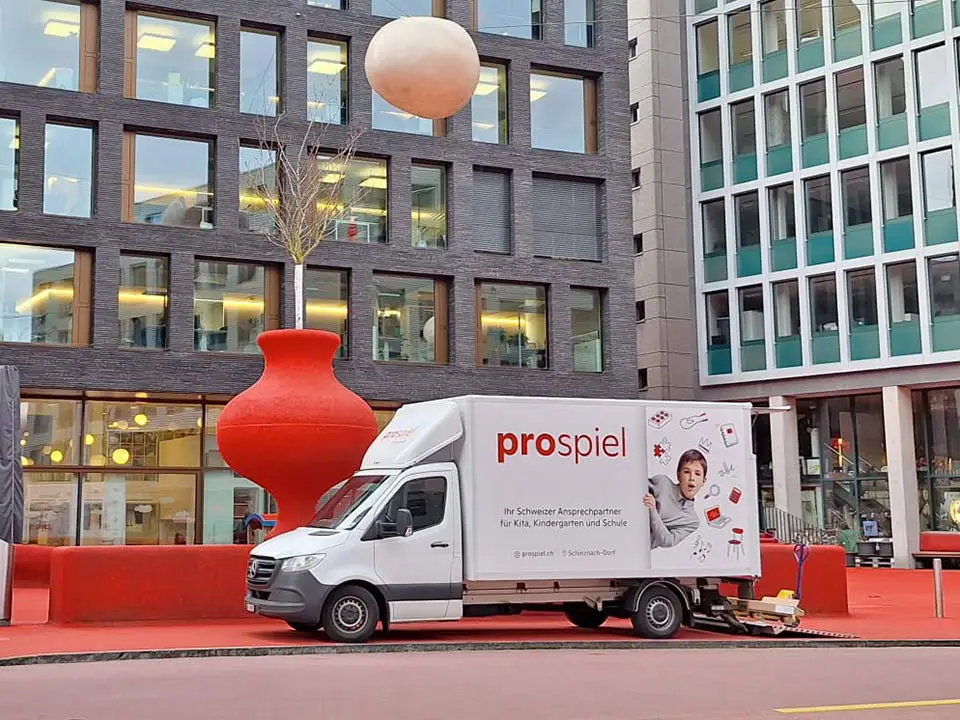 Möbel Lieferung und Montage