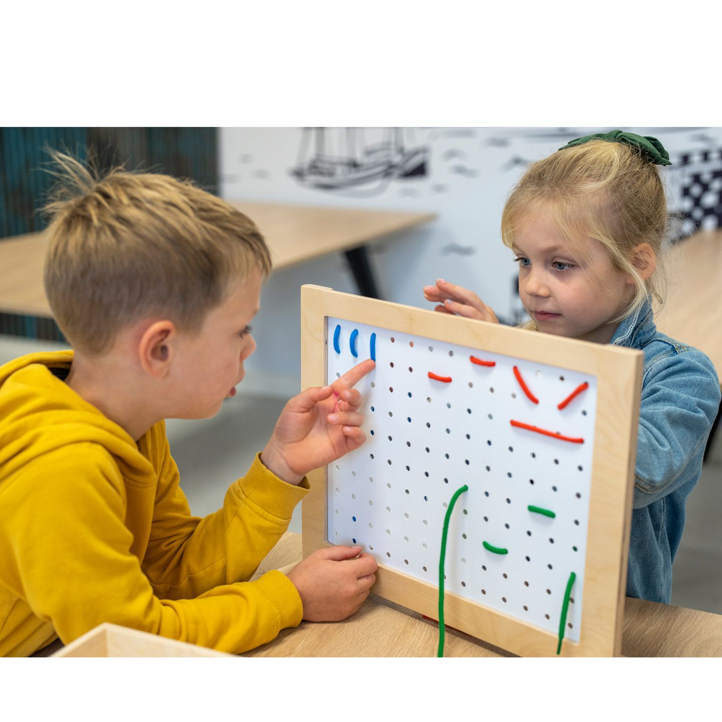 Zusammen schnüren