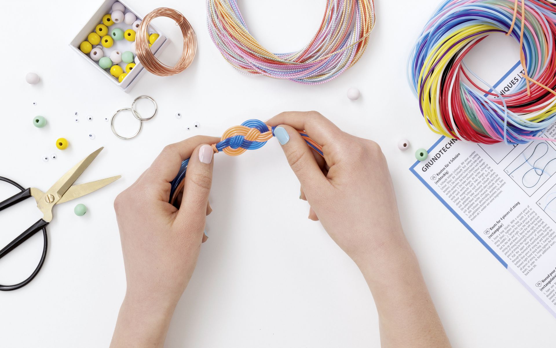 Scoubidou Flechtschnüre, 100 Stk.