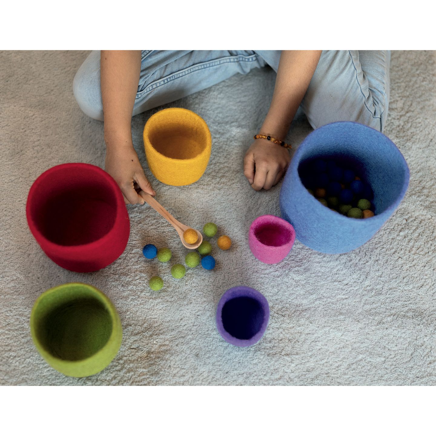 Filz Regenbogen Kugeln 120 Stk.