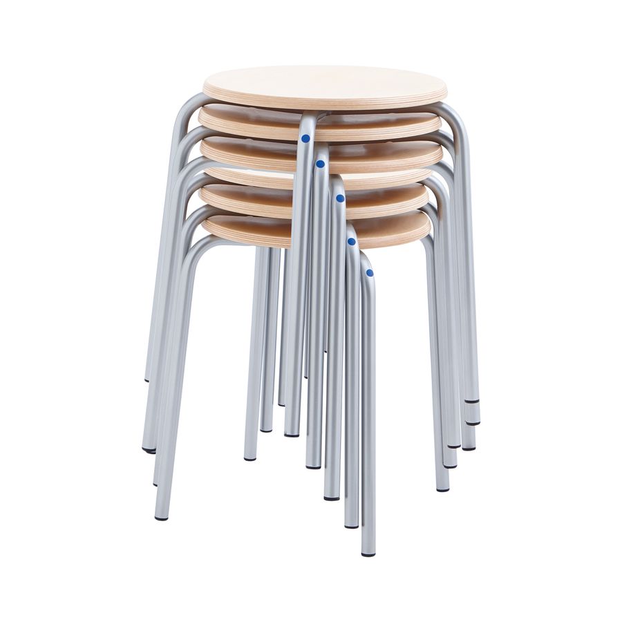 Stapelhocker mit Metallbeinen