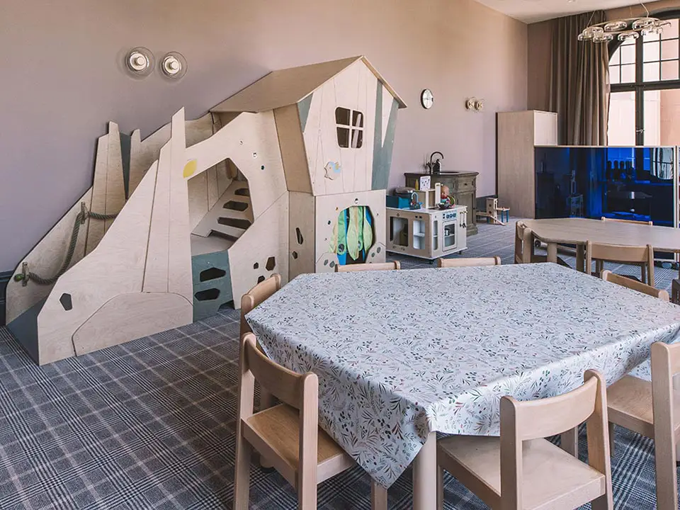 Referenz Kids Club im Hotel Mürren Palace